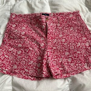 Like new red American Eagle ladies shorts size 12